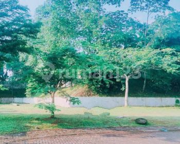 KAVLING HUK AZZURA VANYA PARK BSD MURAH  LOKASI DEPAN