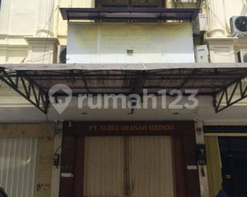 Ruko Siap Huni Royal Palace Murah Jl Dr Soepomo Tebet Jakarta Selatan