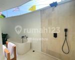 thumbnail-luxury-villa-with-spacious-layout-and-exclusive-features-in-seminyak-for-sale-or-9