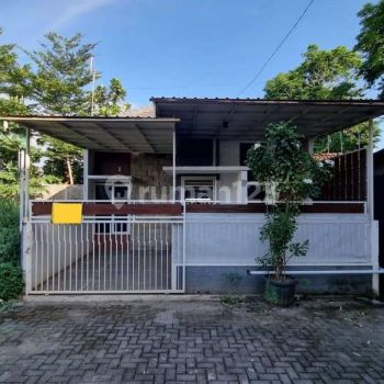 Rumah minimalis di Bantaran dekat suhat SHM Sudah Renovasi