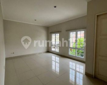 Rumah Besar 2 Lantai Siap Huni di Kawasan Illago Gading Serpong