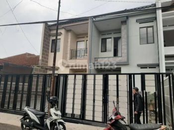 Rumah Baru Minimalis 2 Lt Sayap Reog Turangga Dekat Sman 8 Bandung