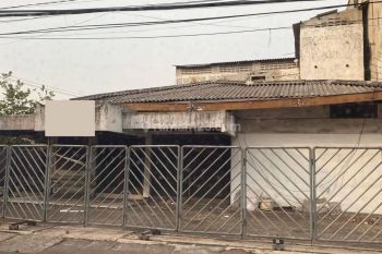 Dijual Ruko rumah Usaha 1 Lantai Hook Strategis di Raya Ngagel Jaya Selatan,