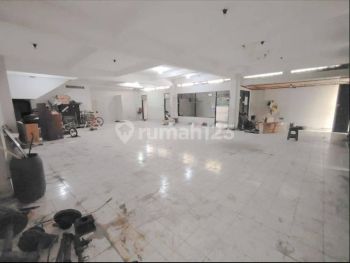 Dijual Cepat (BU) Ruko Maindroad Ciateul lokasi strategis