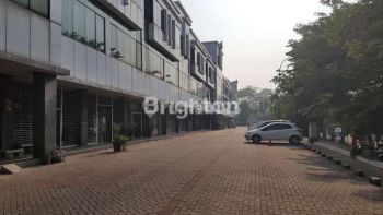 RUKO GRAND ARIES NIAGA, 5 LANTAI, FURNISH LENGKAP DGN PERALATAN KANTOR, PINGGIR