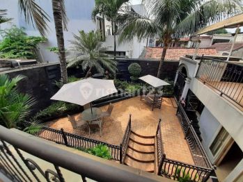 Rumah dijual 5 menit tol jagorawi Kramat Jati Jakarta Timur