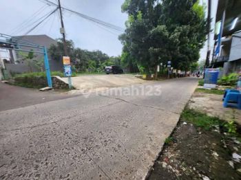 Pinggir Jalan Dekat Kantor Kecamatan Cilodong Cocok Bangun Ruko