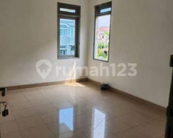 Rumah Siap Huni Sarjadi Khusus Karyawan Atau Mahasisw