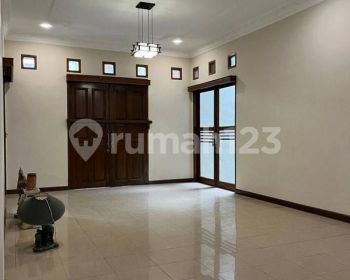 Disewakan Rumah Siap Huni Cikutra Bandung