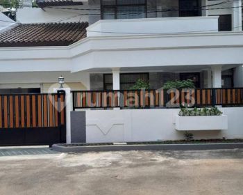Disewakan Rumah Executive Paradise Antasari Jakarta Selatan Nego