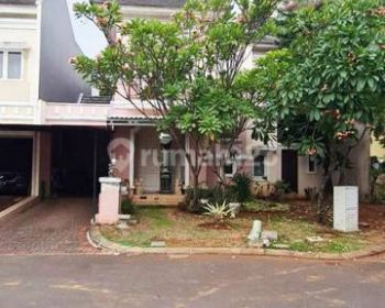Rumah Hoek Dekat Pool, Bagus di Cluster Beryl, Gading Serpong