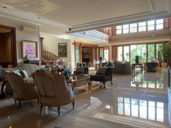 Dijual Rumah 2 1 4 Lantai Terawat Di Menteng