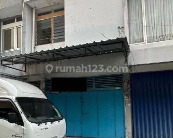 Ruko Siap Pakai di Jalan Kartini