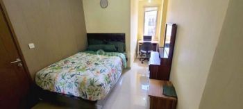 Dekat binus Apartemen Sudirman Suites 2 Kamar Tidur Furnished