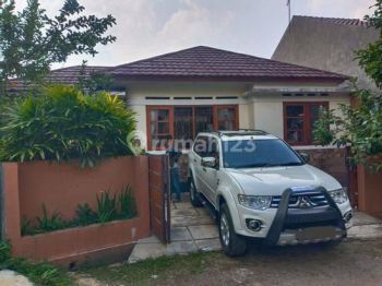 Di  Rumah Siap Huni Di Parahyangan Soreang