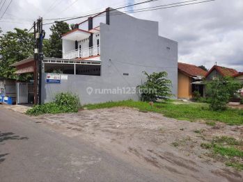 Dekat Kampus Pgri Pusat, Tanah Ngestiharjo Cocok Hunian
