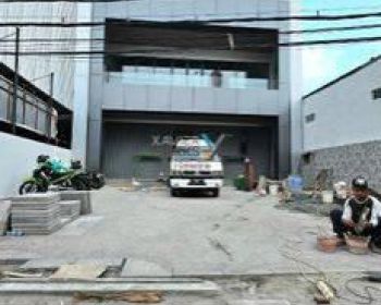 Tempat Usaha, Ruang Usaha, Bangunan Komersial Baru Gress di Poros Jalan A. Yani,