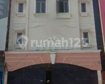 Disewakan Ruko Gandeng 3 Lantai di Kalimalang Bekasi Barat