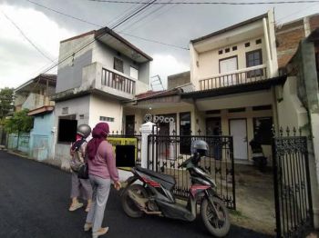 rumah 2 lantai murah lt100 400 jutaan riung bandung