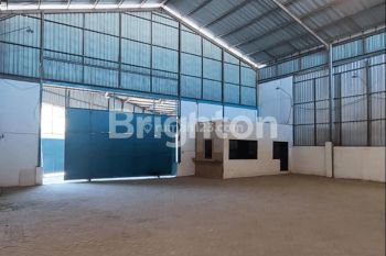 GUDANG SIAP PAKAI MARGOMULYO SURABAYA BARAT BEBAS BANJIR