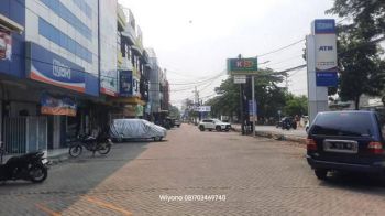 Ruko Wiyung di Pertokoan Taman Pondok Indah Surabaya