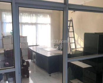 Ruko 2 tingkat Crystal Gading Serpong dekat Pahoa