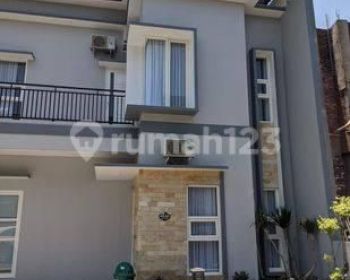 Dijual rumah mewah cluster raflesia pedurungan