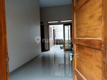 Rumah Baru Cluster Puncak di Sariwangi, Bandung