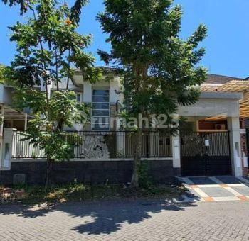 Rumah Puri Galaxy 2lantai semi furnish