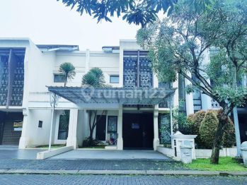 Jual Cepat Rumah 2 lantai di Greenwich, Mayfield , Bsd city