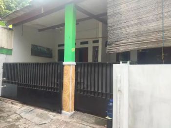 DIJUAL Rumah 2 Unit Gandeng Nyaman Bebas Banjir Jatibening bekasi