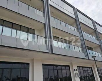 Ruko Disewa Pik2 Osaka Uk4,5 X 15m2 Hadap Taman At Tangerang