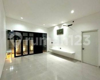 Rumah murah siap huni di ngagel surabaya. Dekat nginden, manyar, jemursari,