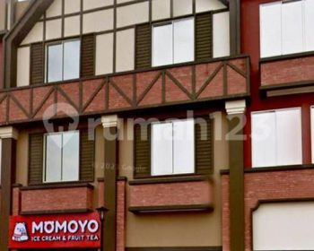 Dijual Ruko Lariviera,4,5x15 3lt, Kosongan, Rp6,5m Nego