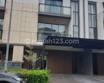 Rumah Baru Renovasi Semi Furnish Siap Huni Kawasan Zora Keia Bsd