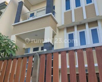 Rumah Sewa Minimalis Permata Buana