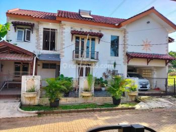 Dijual rumah bagus dalam perumahan graha cinere muraah bisa nego ya