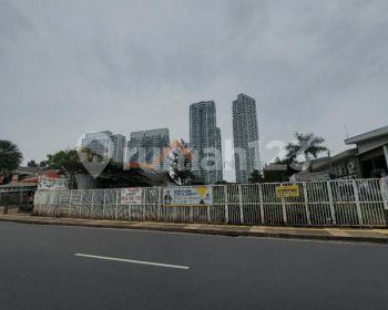 Tanah dan bangunan area Komersil lokasi premium di Kemang raya