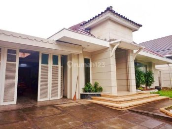 Disewakan Rumah Siap Huni Lokasi Strategis di Menteng Jakpus