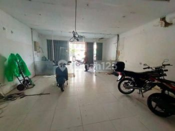 Disewakan Ruko Bagus Siap Pakai Strategis di Gardujati