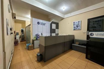 Ruko Siap Pakai di Ruko Emerald Boulevard Jombang, Tangerang Selatan