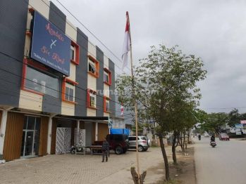 Ruko Saranani Kendari Posisi Hook