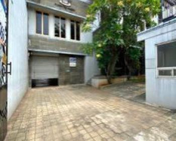 Tebet. Pusat Bisnis. Harga Dibawah NJOP. Kantor Siap Pakai