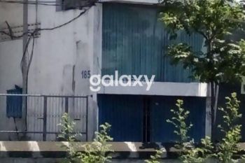 Tanah Dan Bangunan Gudang Strategis Lokasi Kedung Cowek code Fscge