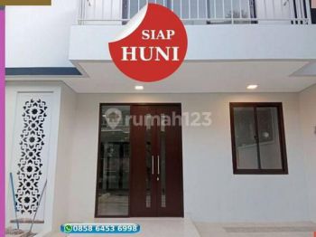 Jarang Ada Rumah Hoek 2 Lt Di Antapani Kota Bandung 305M10