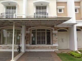 M Disewa Rumah Termurah, area Europe Green lake city, Jakarta Barat unit ready