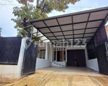 For Sale Rumah Secondary Siap Juni Non Cluster Tanah Luas DiJagakarsa Jakarta