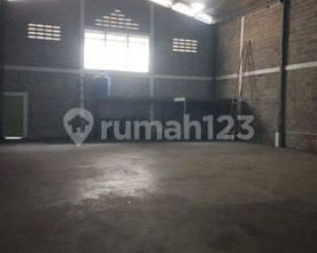 J Disewakan Gudang 12x24,75m2 di Taman Tekno Bsd Tangerang