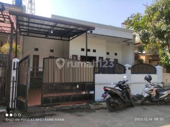 Jual Cepat Rumah dalam komplek Antapani dekat Borma 800 jtaam