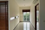 thumbnail-disewakan-rumah-mewah-2-lantai-ada-pool-dekat-ke-scbd-sudirman-8